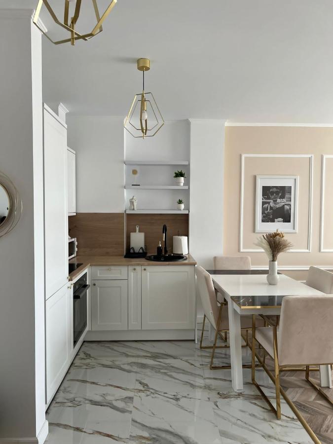 Glim Suite Oradea Ngoại thất bức ảnh